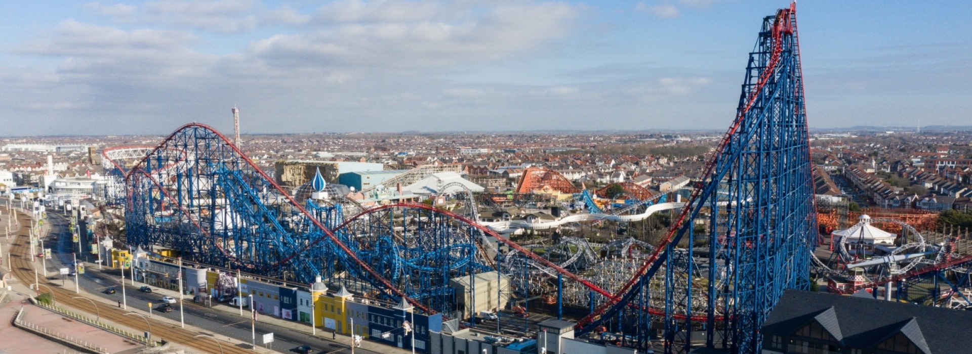 UK’s Tallest Rollercoaster Retracked by Taziker